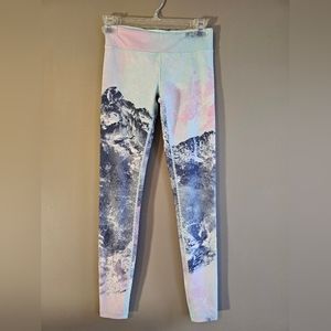 Ivivva Leggings Mountain Scene Sz 12